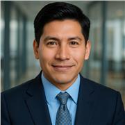 Docente de oratoria y redacción académica para todas las edades